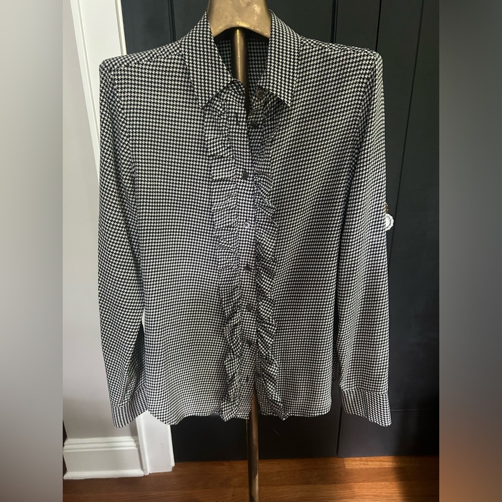 Equipment Femme silk ruffle houndstooth blouse. Small.
